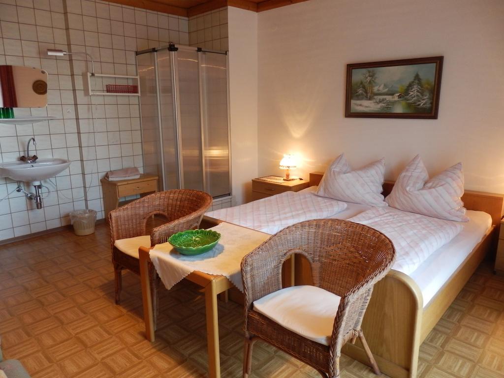 린드 Ferienhaus Maier 아파트 객실 사진